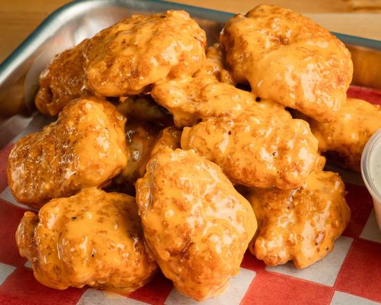 Spicy Garlic Parm Boneless