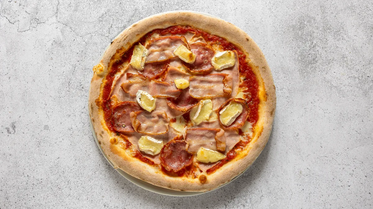 Della Carne pizza (32 cm)