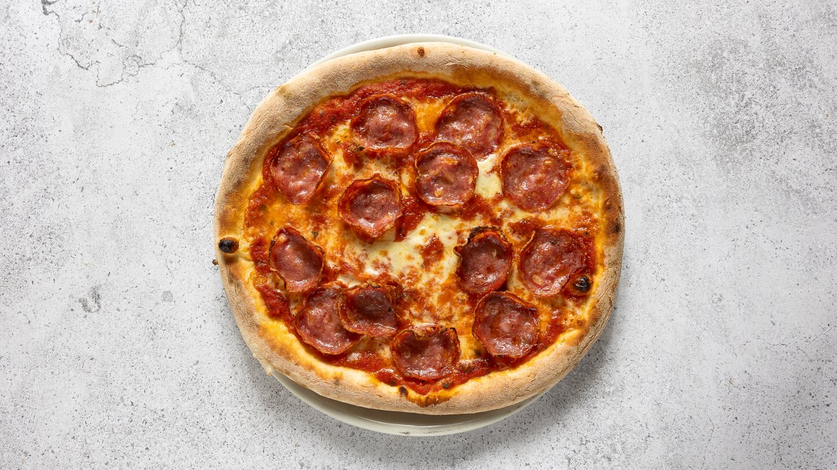 Gluténmentes Salame pizza (29 cm)