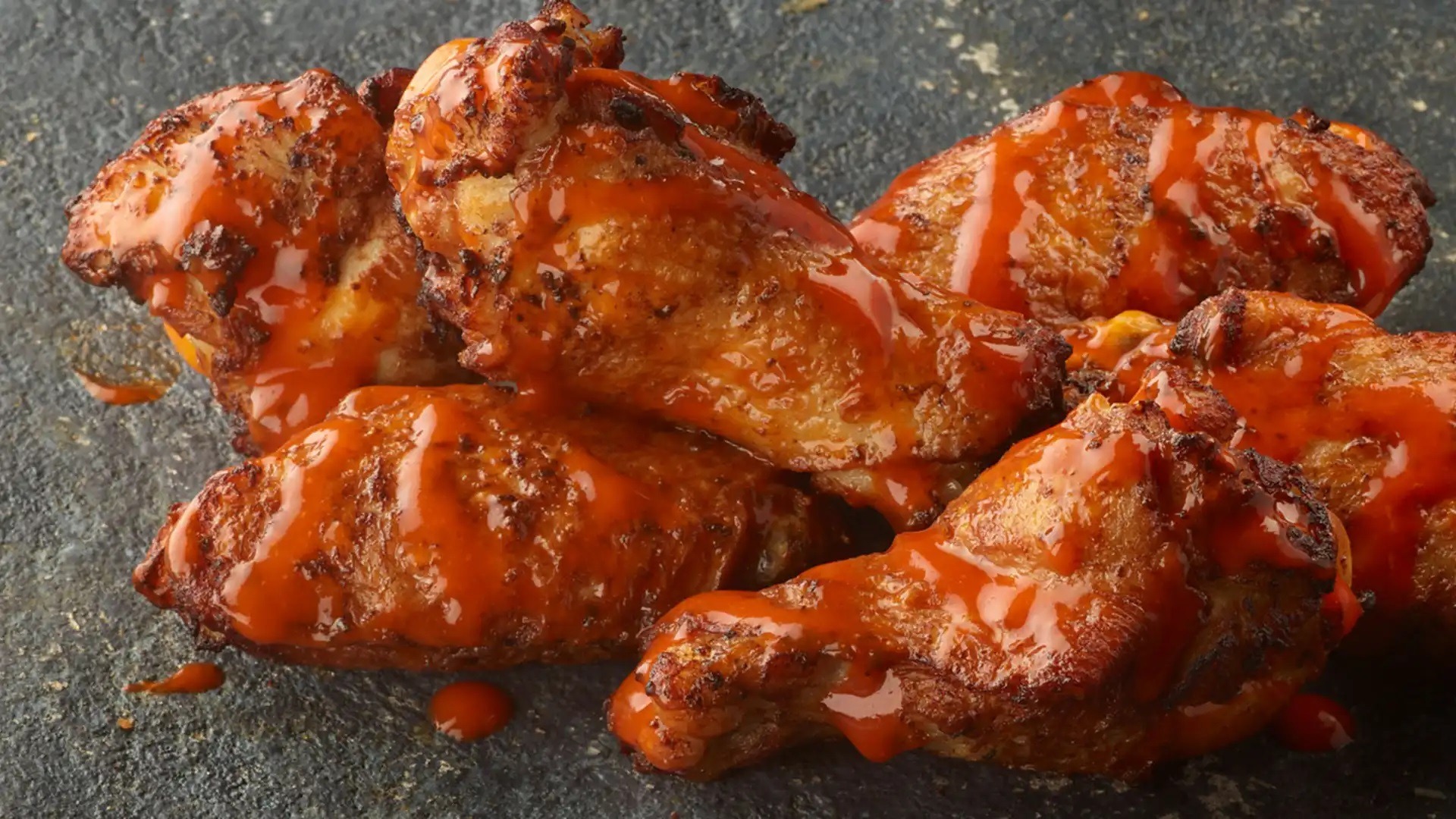 Hot Wings (8)