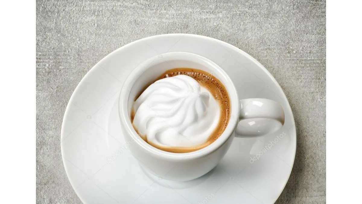 Espresso sa šlagom