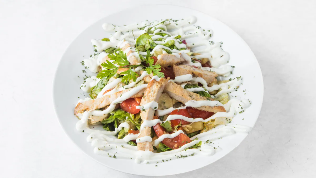 Pileća salata