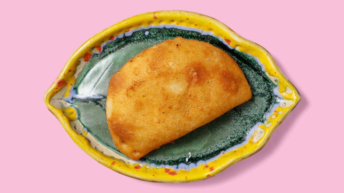Empanada Domino