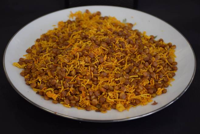 Dal Moth (1/2 lb)