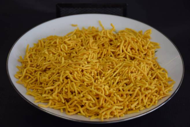 Sevia Namkeen (1/2 lb)
