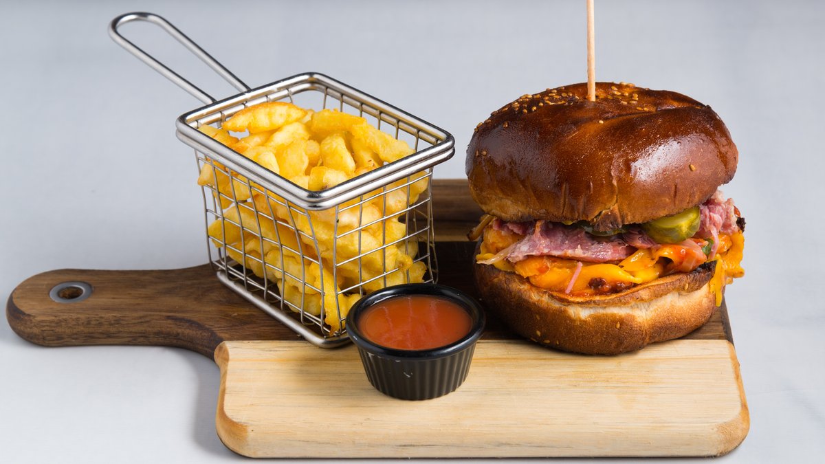 Burger sa butkicom