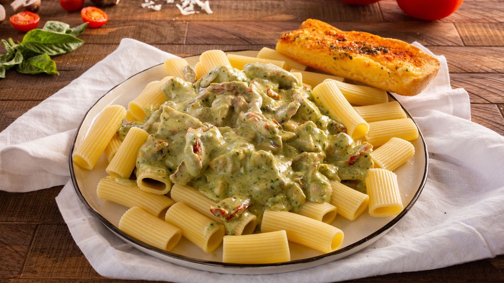 Chicken Pesto Rigatoni Catering - Full Tray