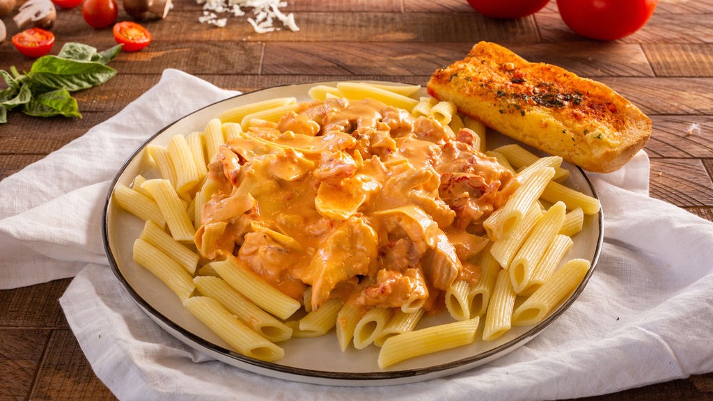 House Specialty Mama Mia Pasta Catering - Half Tray