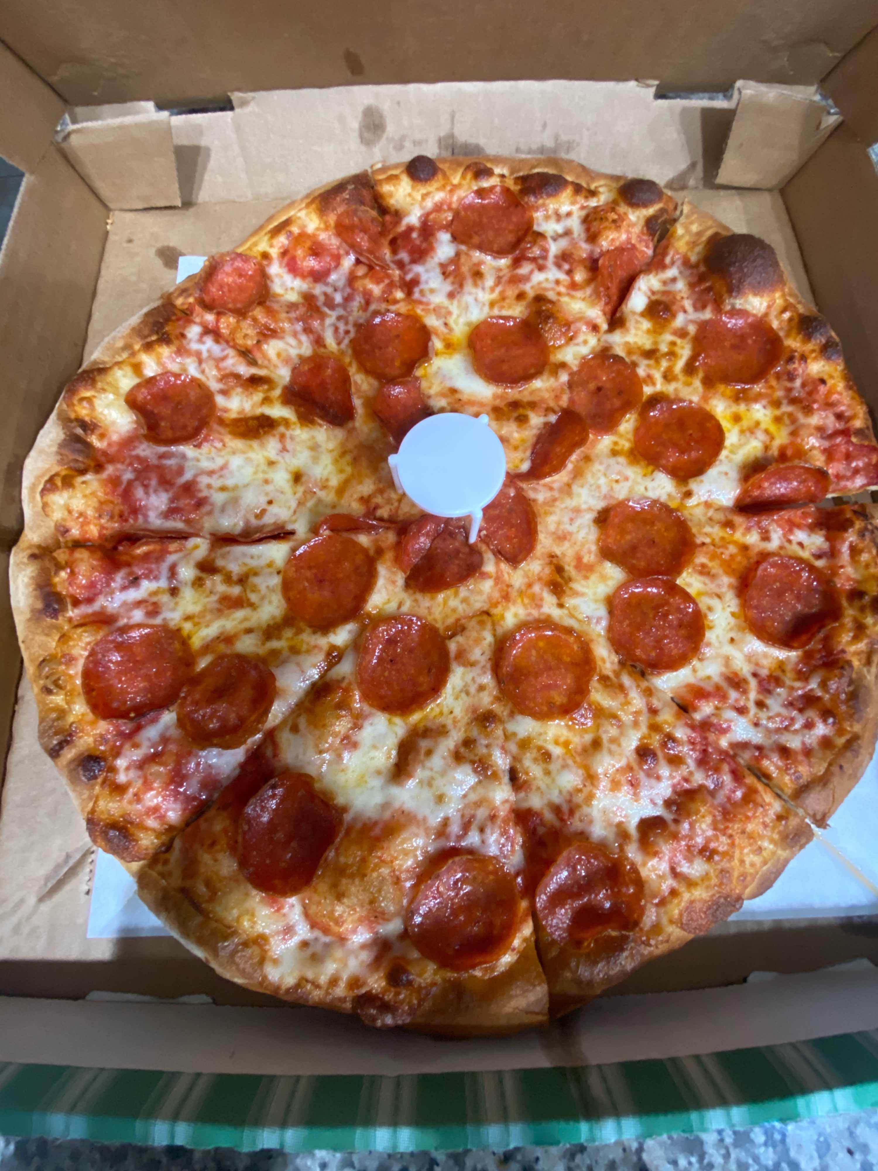 New York Pizzas (14” Large)