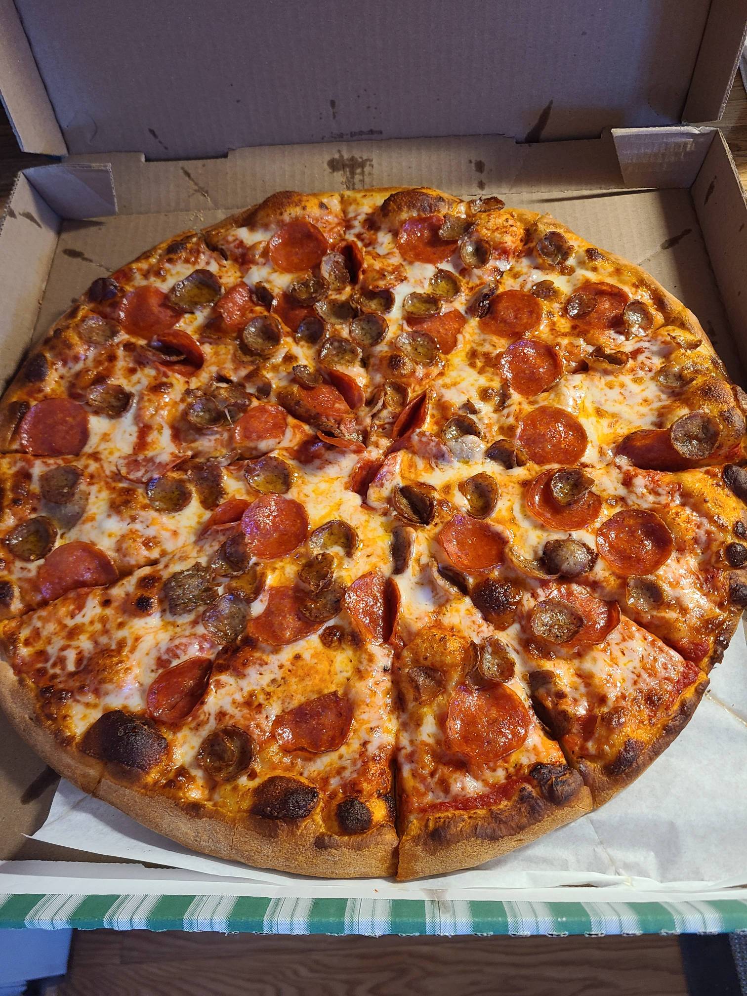 New York Pizzas (16" Jumbo)