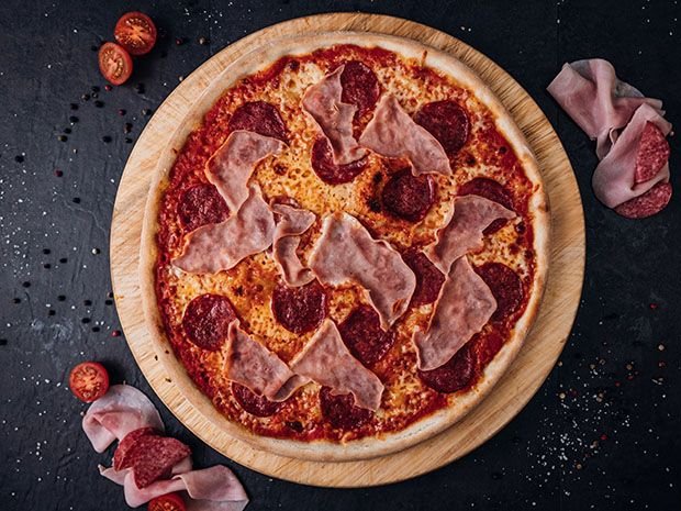 Pizza - Šunka and salám