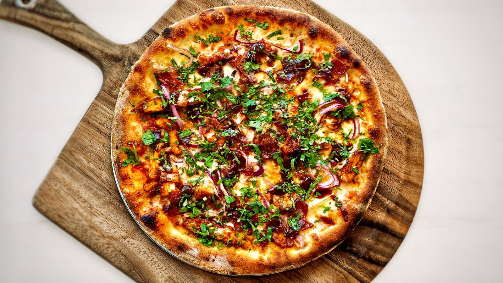 GLUTEN FREE BBQ CHICKEN PIZZA