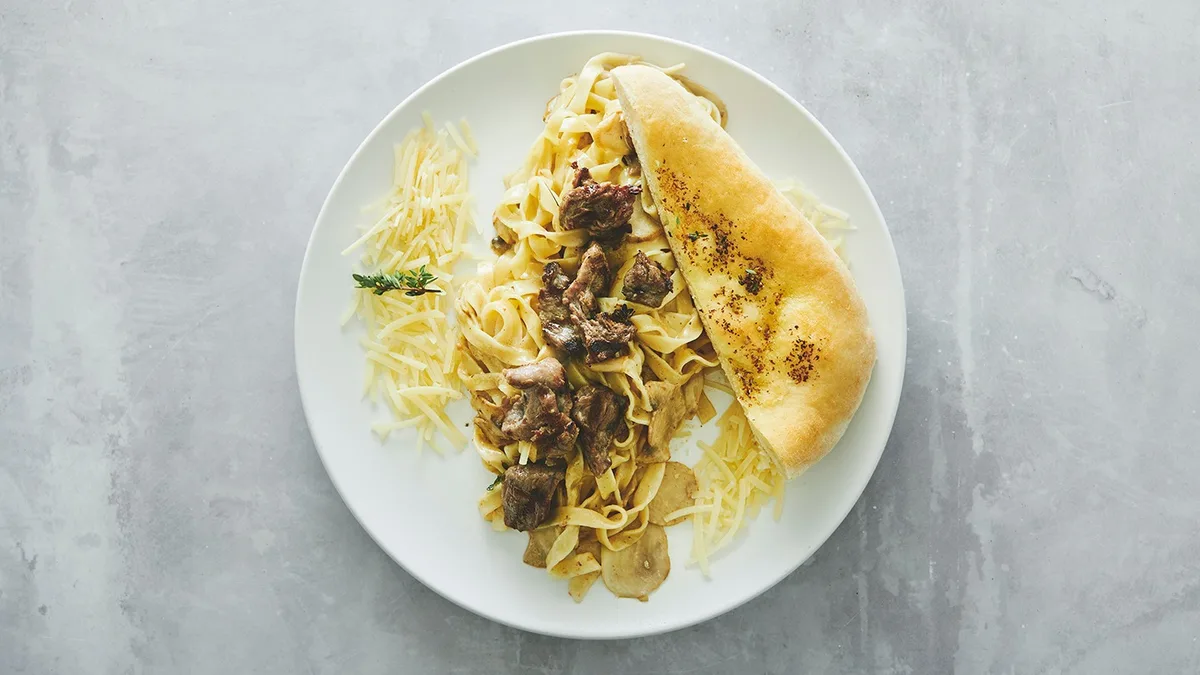 Pasta med kalvekød