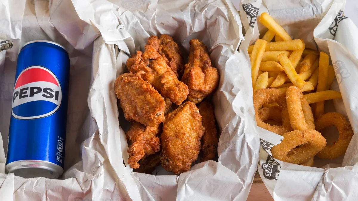 Pepsi Amigos wings