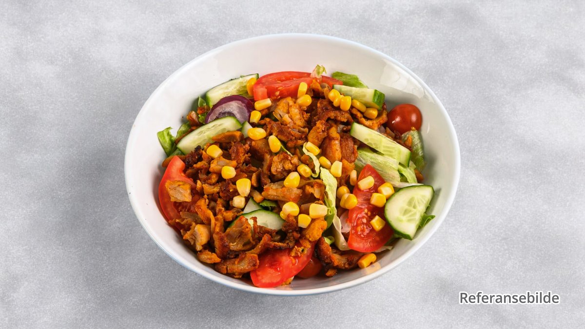 12.Pastasalat m/ Kylling