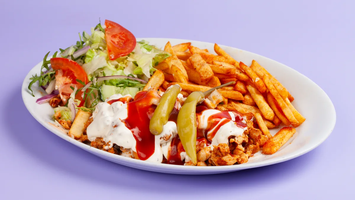 53. Kyllingkebabtallerken