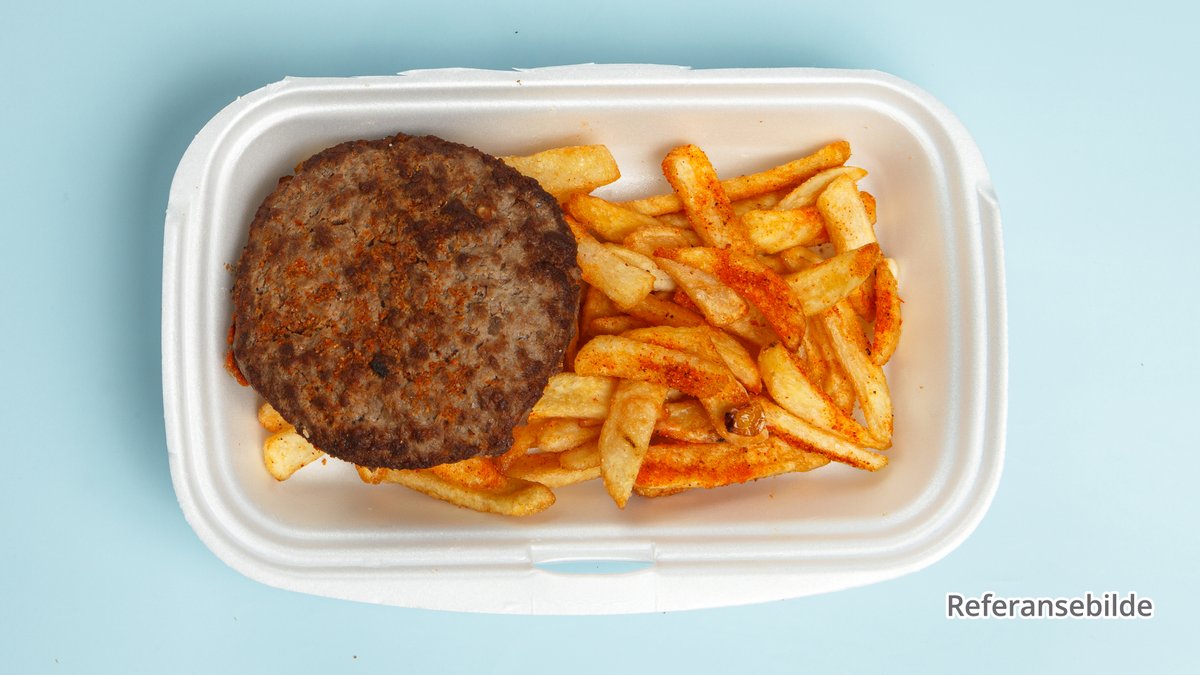 63. Burger m/ Chps