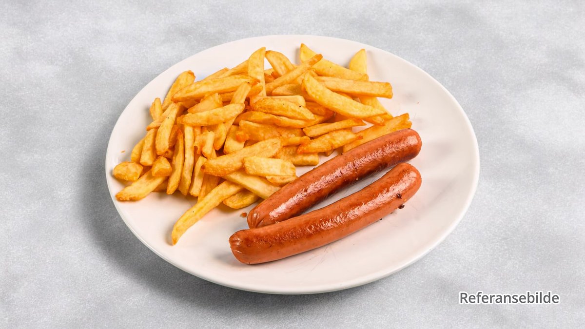 66. Pølse m/ Chips