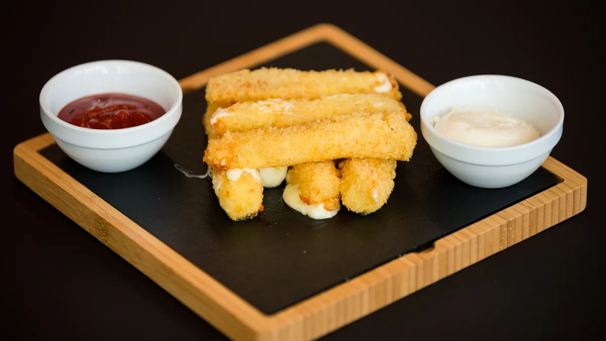 Mozzarella Sticks