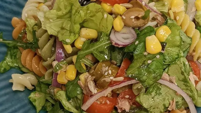 Tuna salata