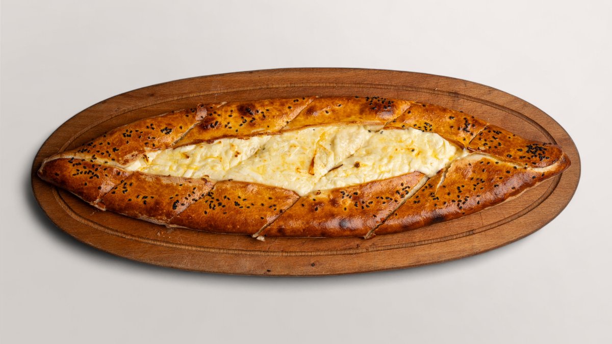 28. Peynirli Pide