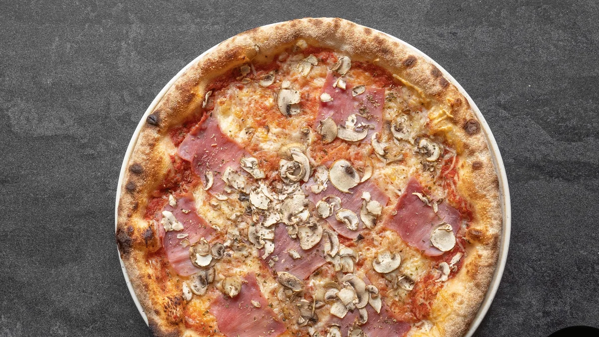 Pizza Regina