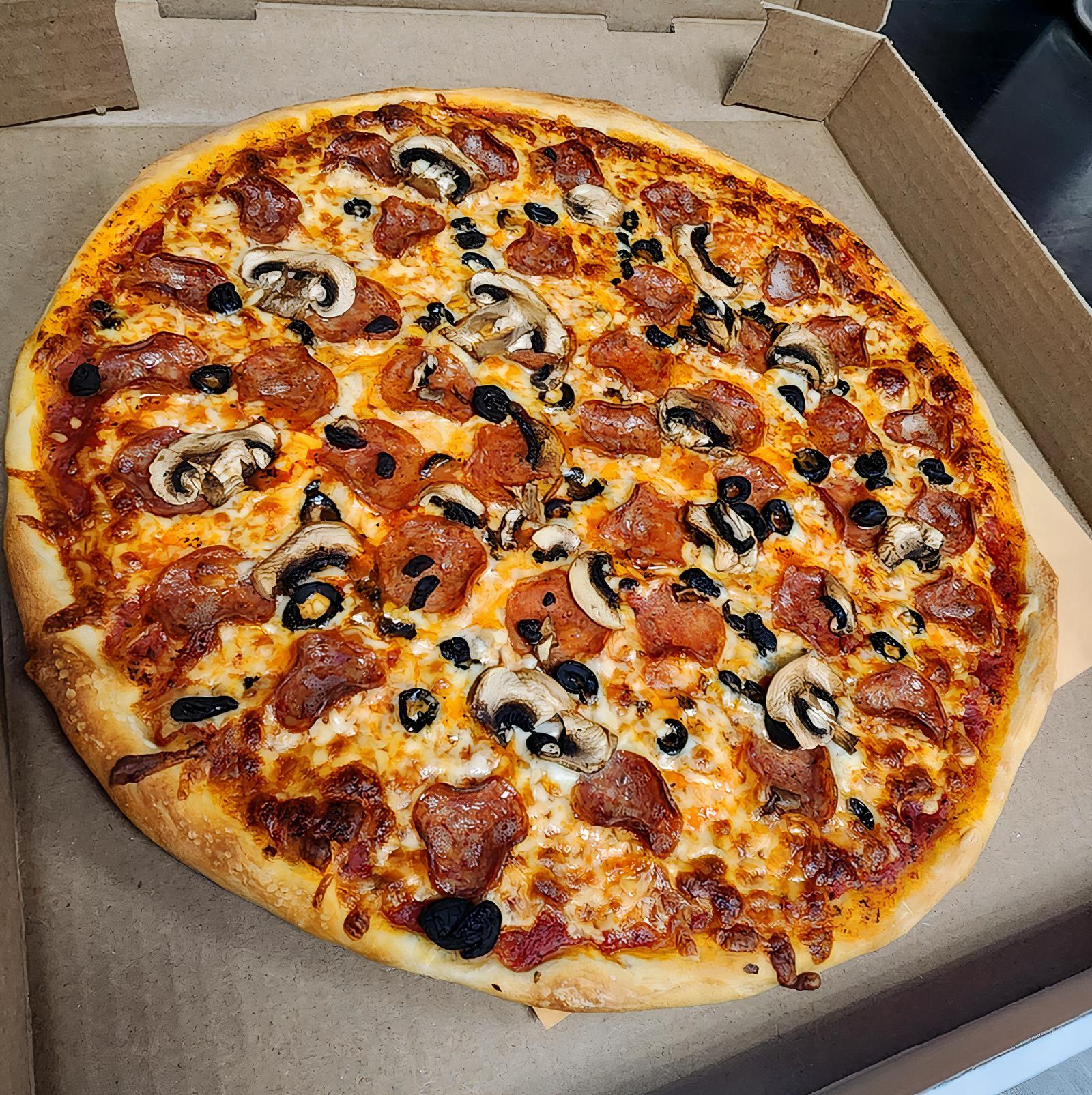 Cheese and 3 Toppings (Medium 12")