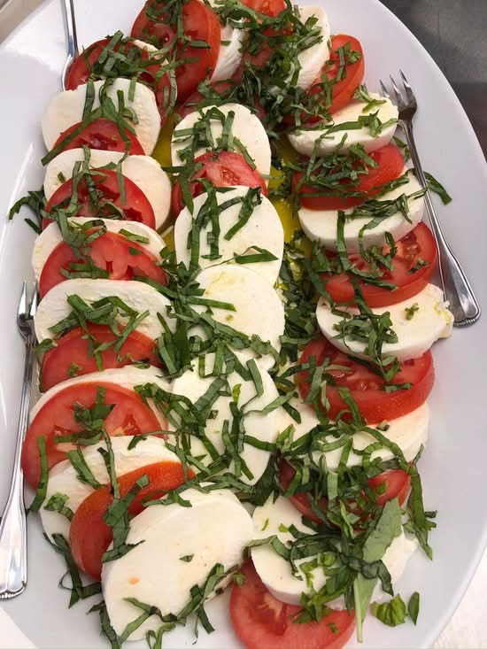 A-Insalata Caprese (10-12)