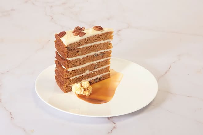 Carrot Cake (4-layers)