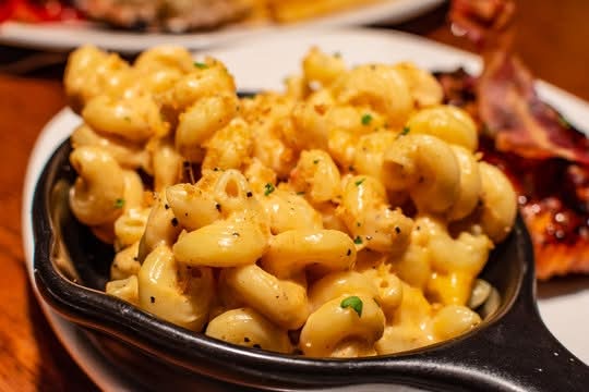 MAC N CHEESE