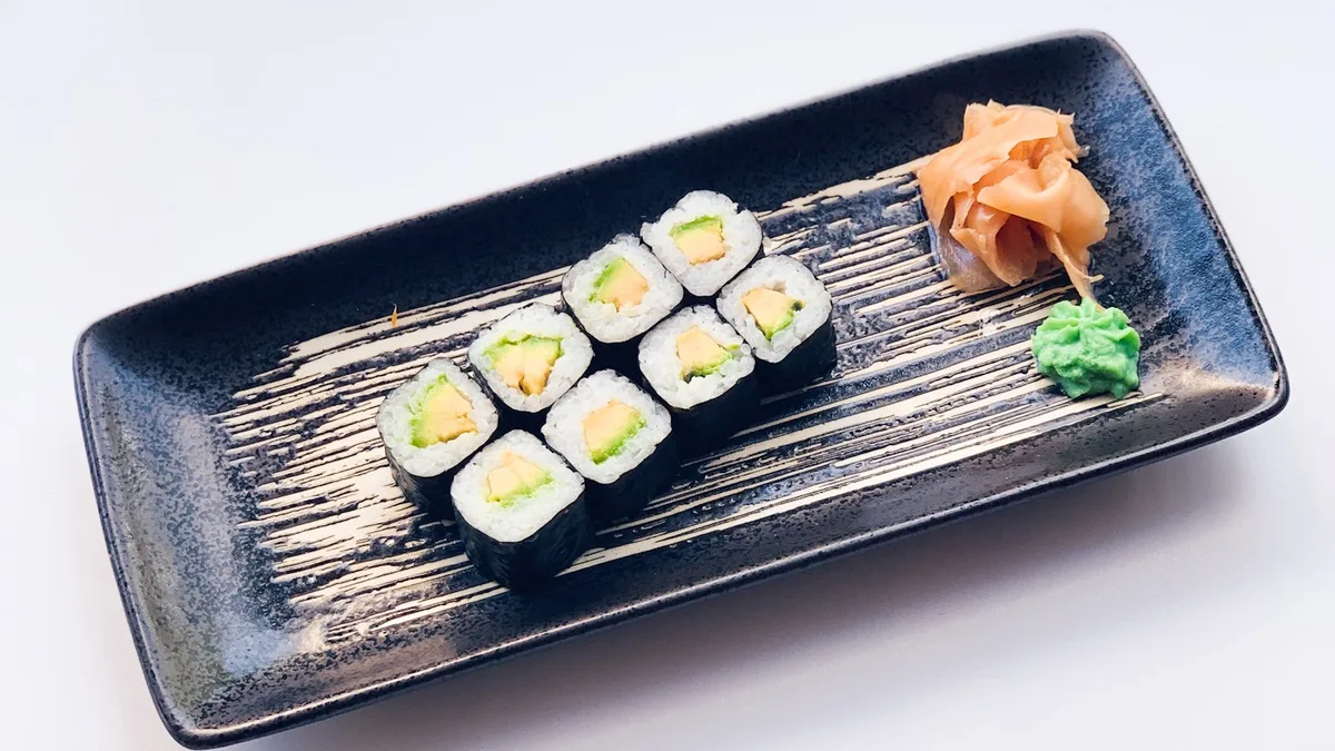 Avocado maki