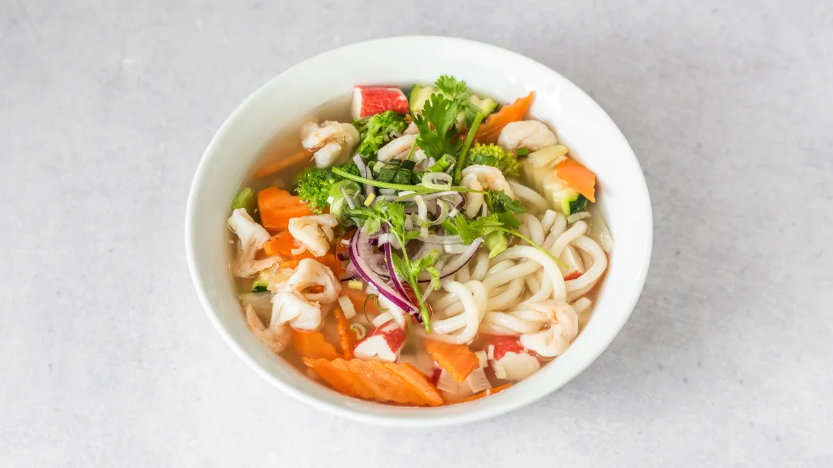 Soup udon tom