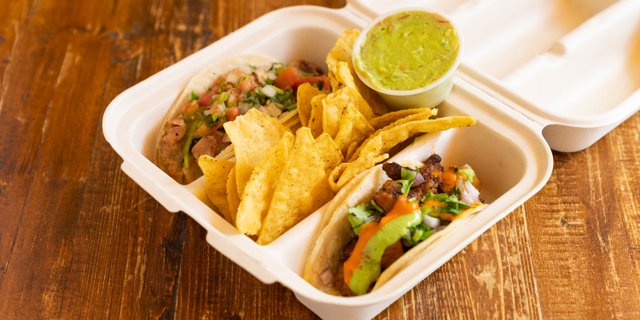Taco Bundle (Chips and Guacamole)