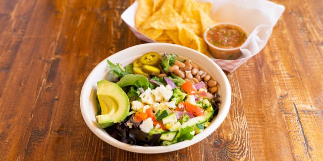 Vegan Salad Bundle (Chips and Salsa)