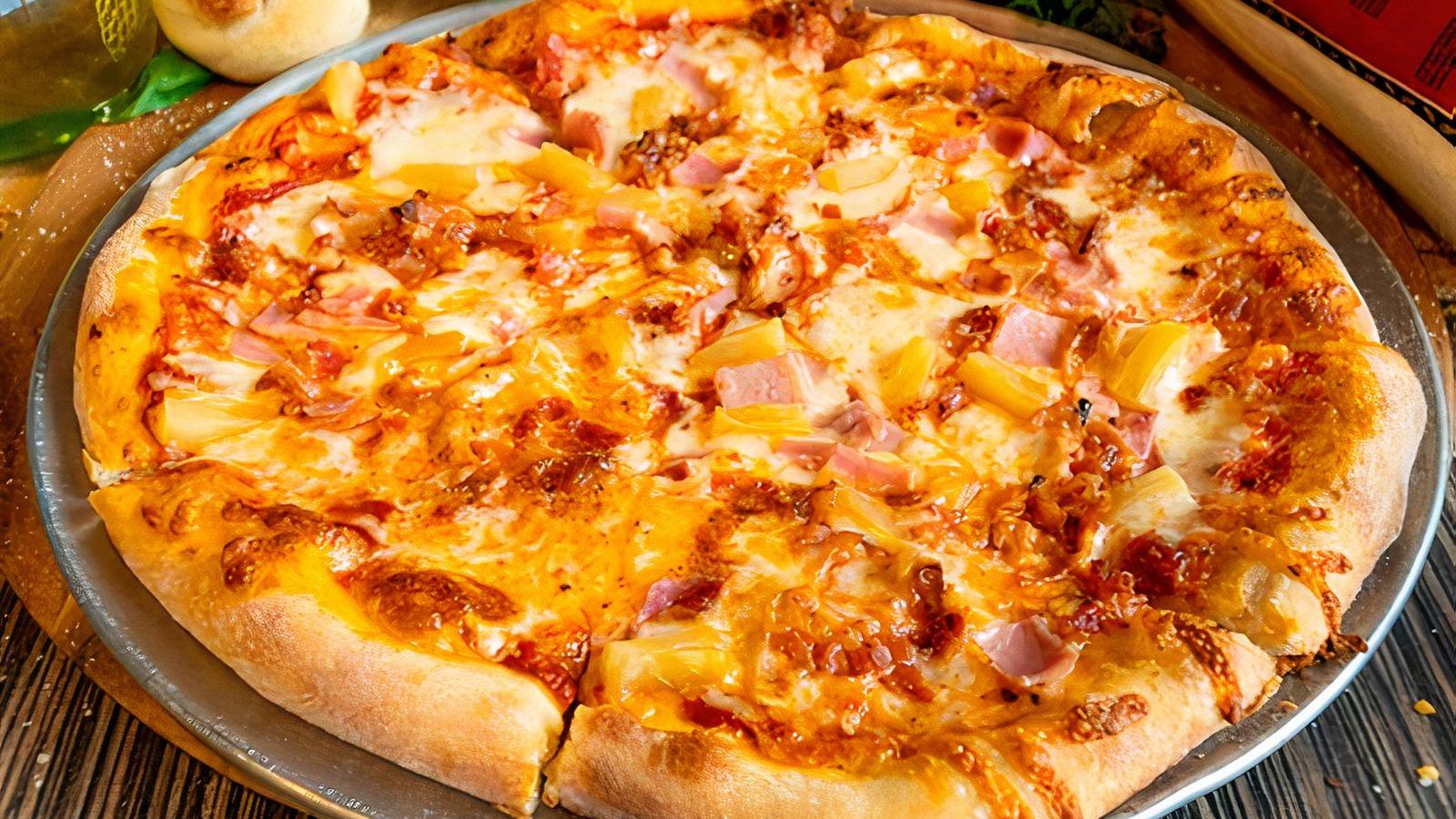 LG Hawaiian Pizza