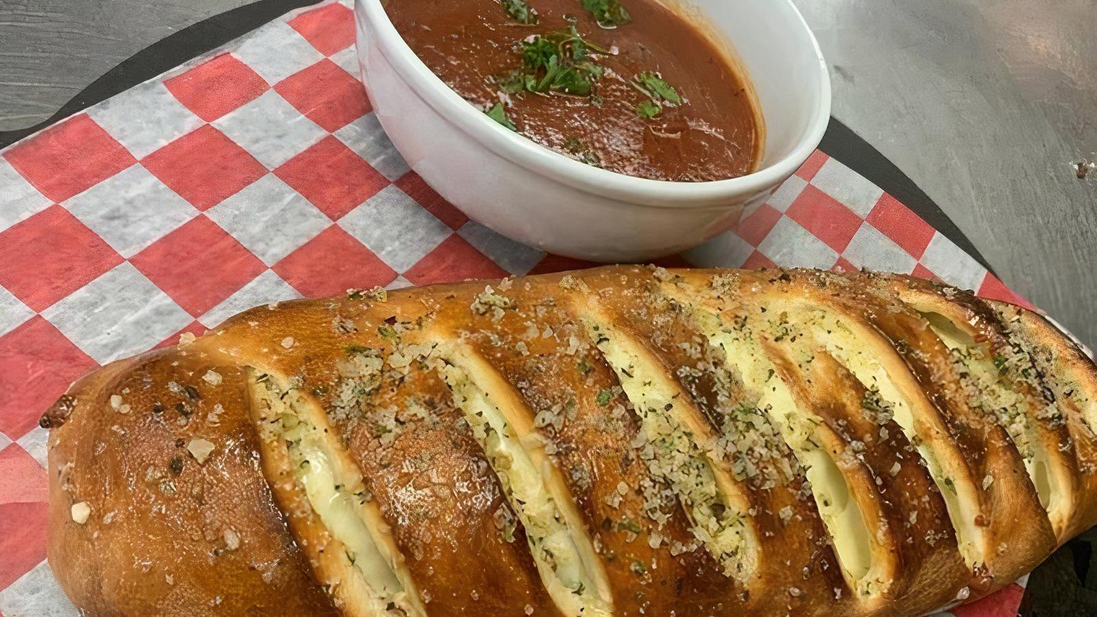 Stromboli Small