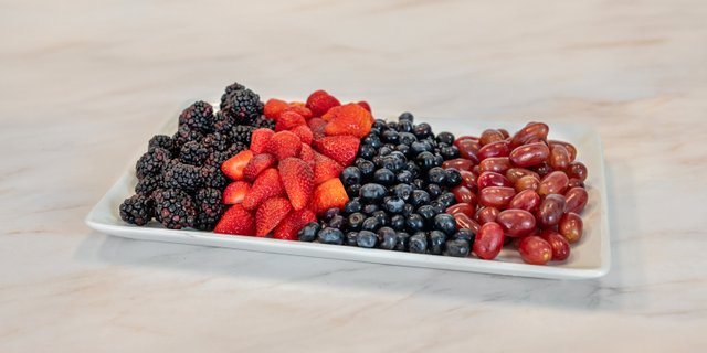 Fresh Seasonal Fruit Platter