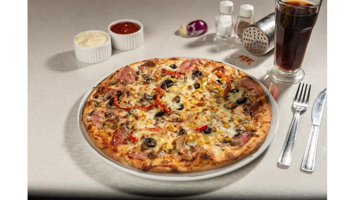 Pizza cu pui