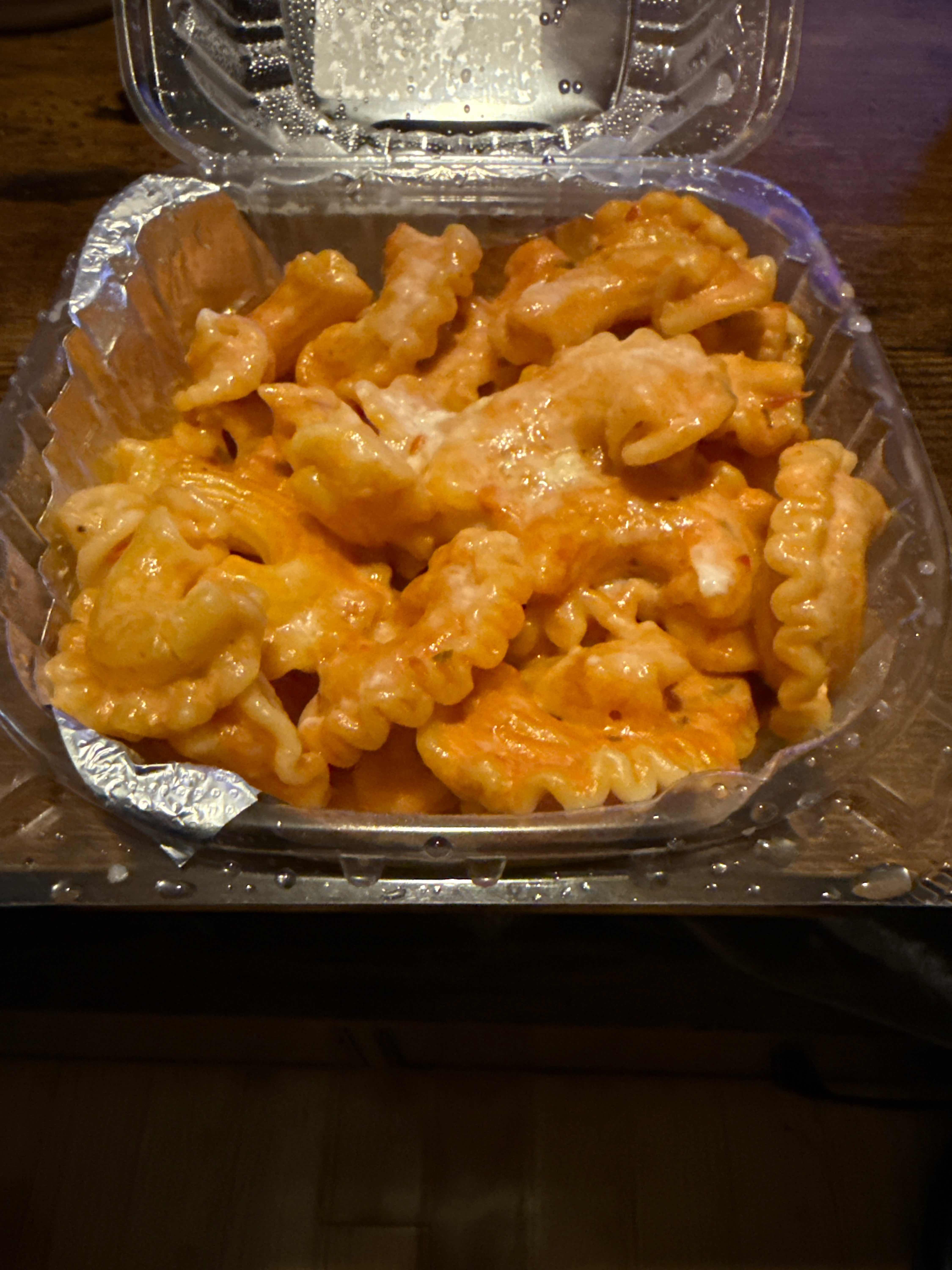 Side Pink Pasta