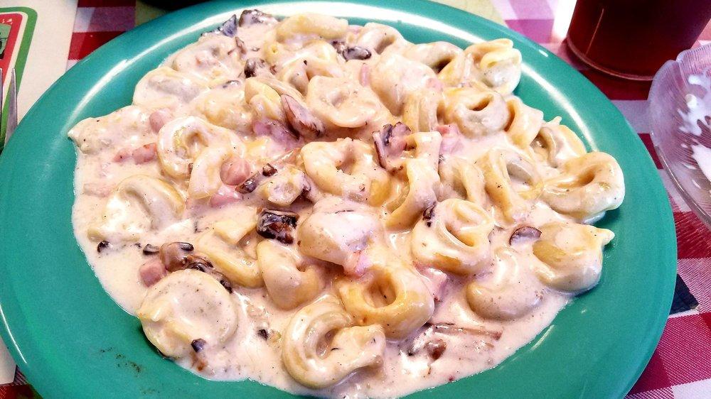 Tortellini alla Panna lunch