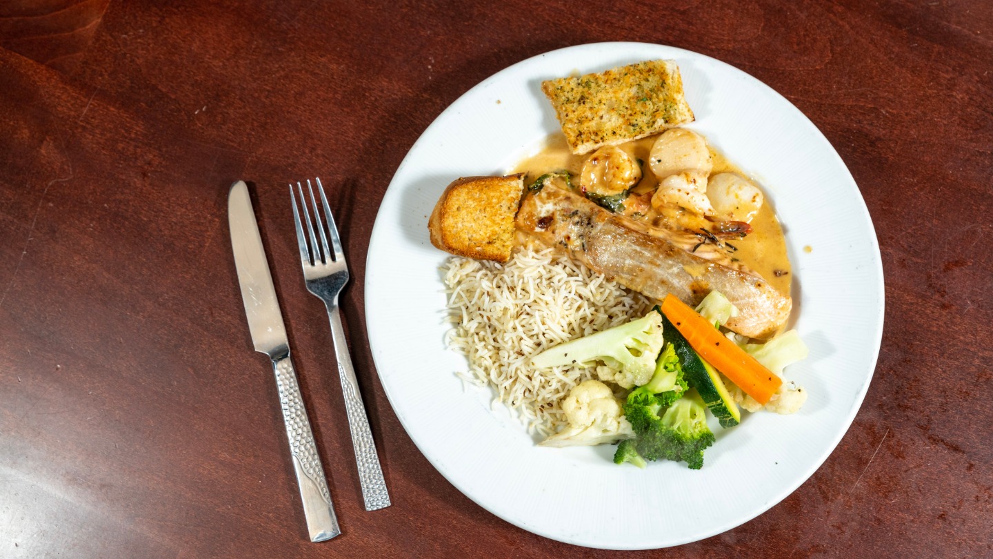 Salmon Bianco