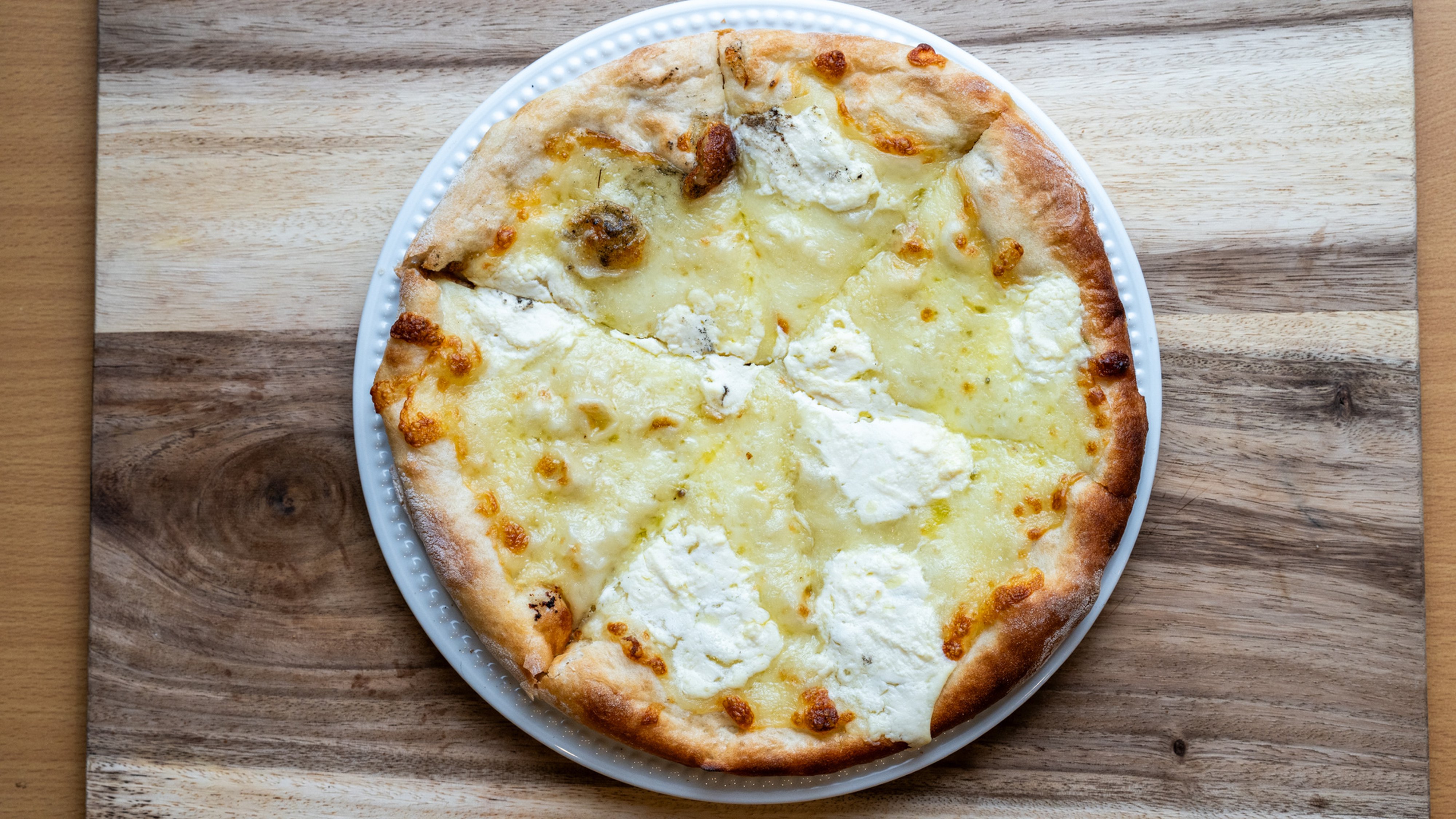 Gourmet 10" - Gourmet Pizza