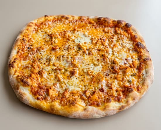Buffalo Chicken Pizza - Large 16'' (12 Slices)
