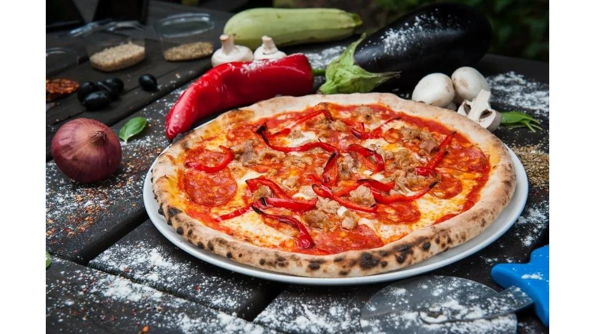 Pizza Calabreze