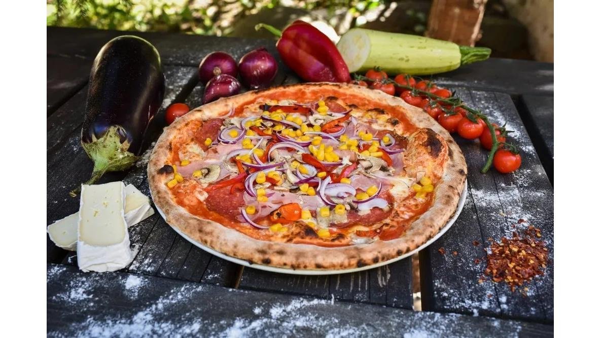 Pizza Con tutto