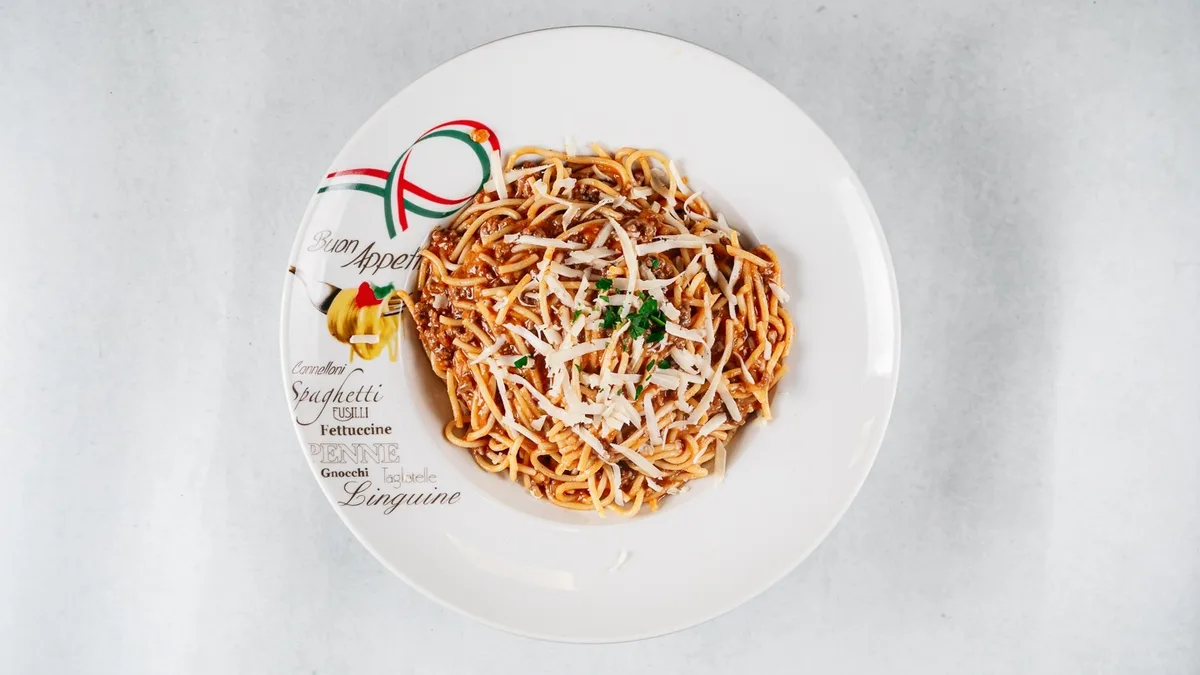 Spaghetti s tunjevinom