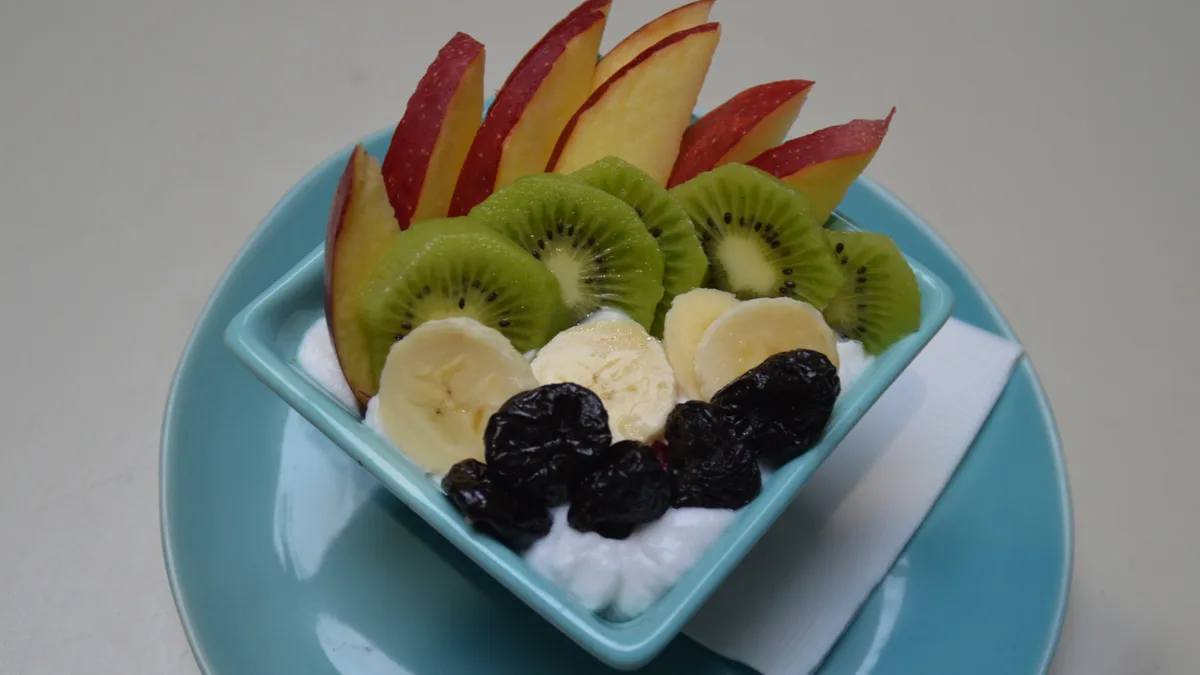 Joghurt gyümölccsel