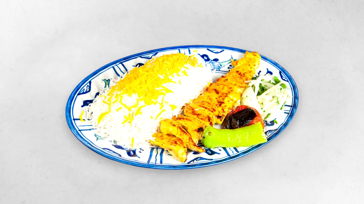 Djudje Kabab mit Reis