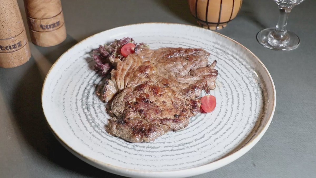 Ceafă de porc la grătar