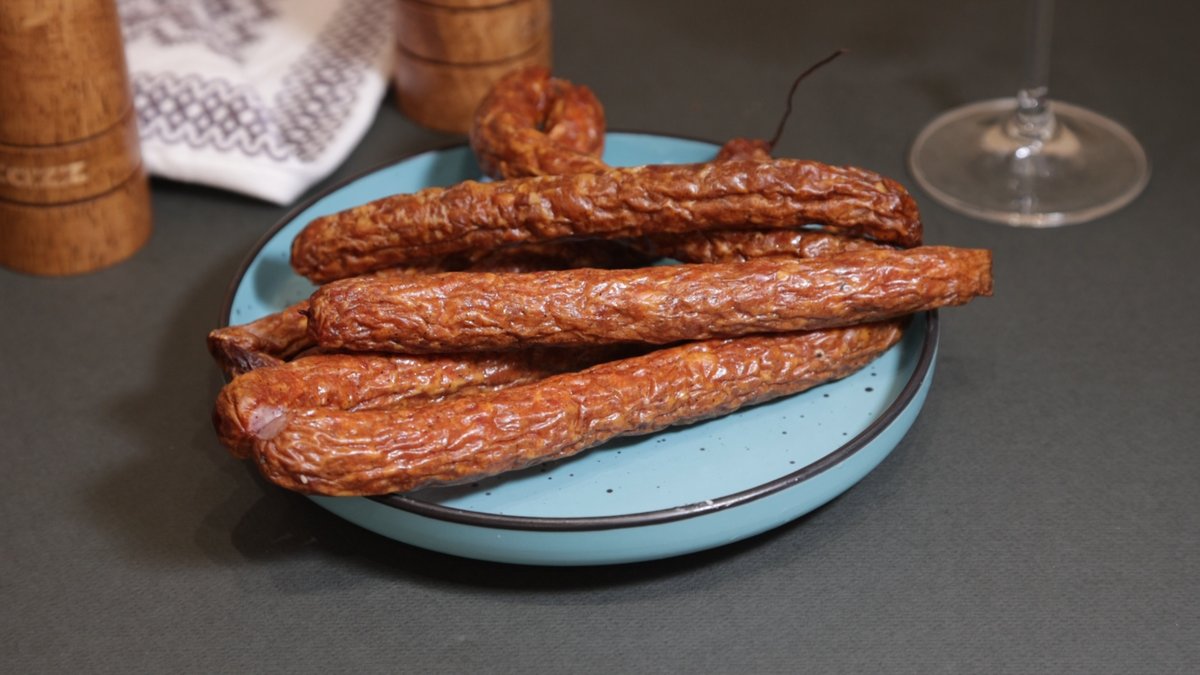 Virșli de Sadu prăjiți sau fierți (vită și porc)